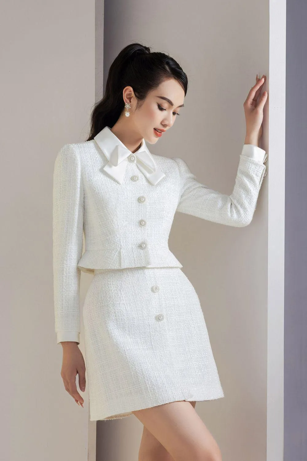 Dorothy Cropped Collared Neck Tweed Jacket