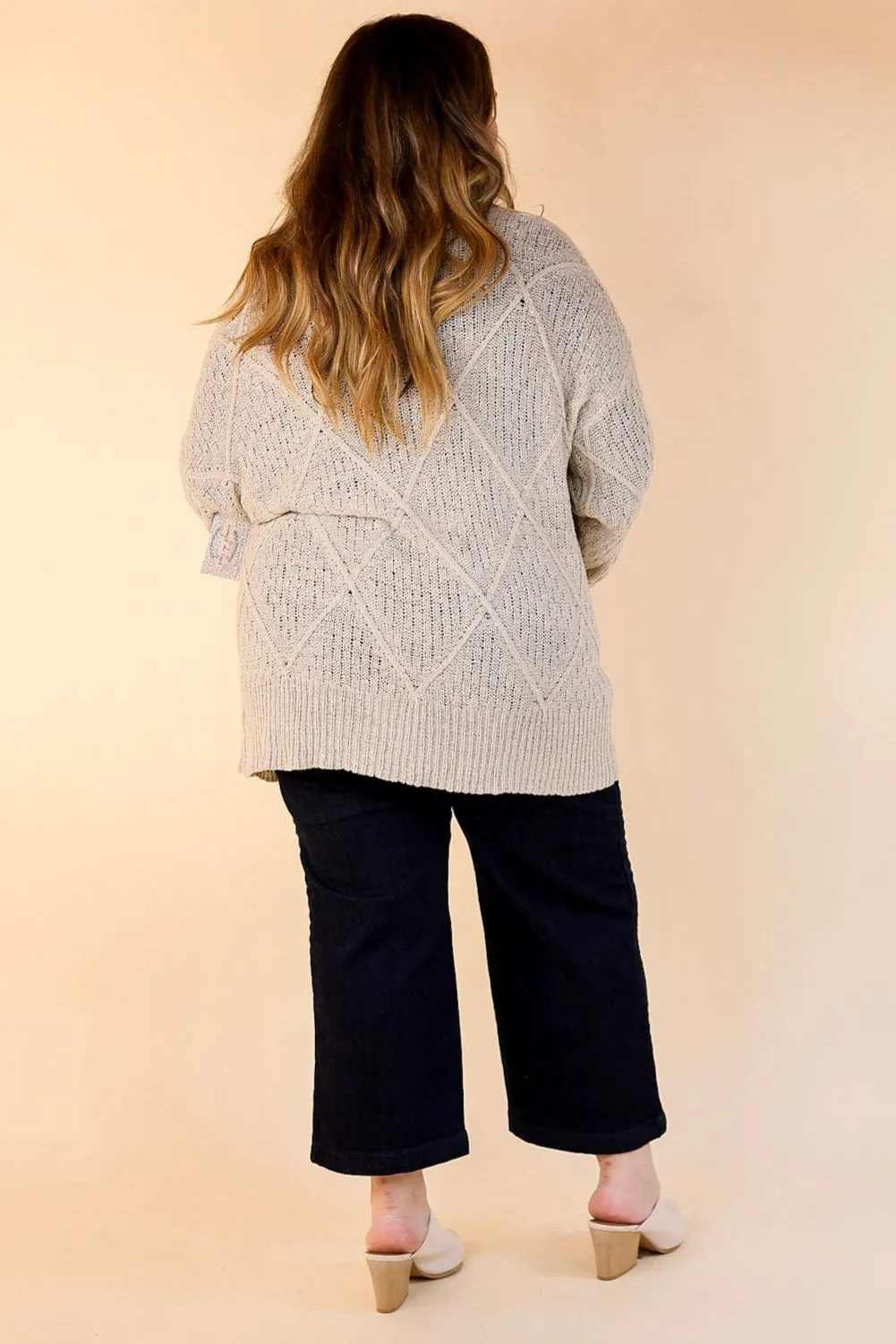 Fashionable Comfort Knit Cardigan with Pockets in Light Taupe