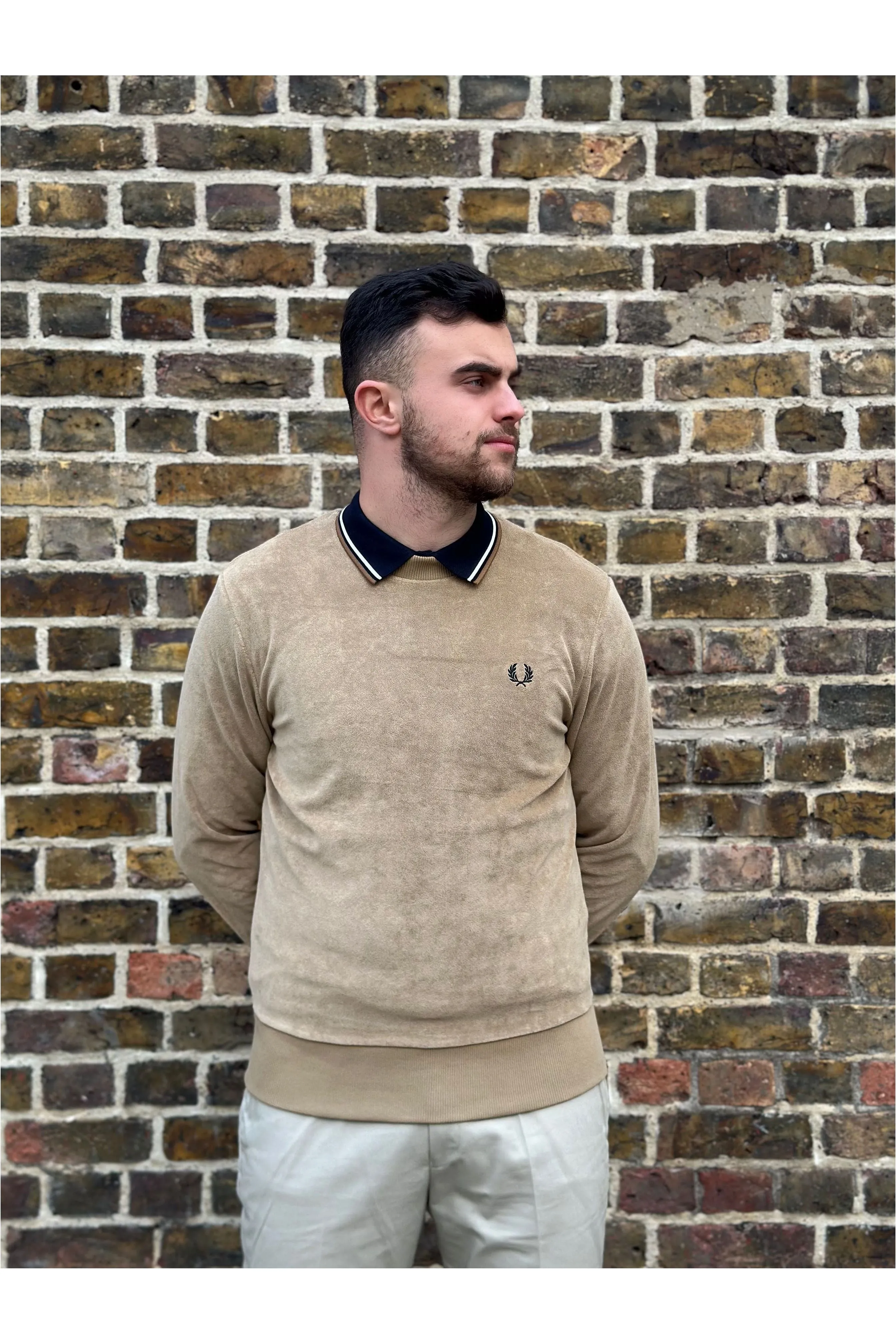 Fred Perry - M7741 Crew Neck Warm Stone - Sweatshirt