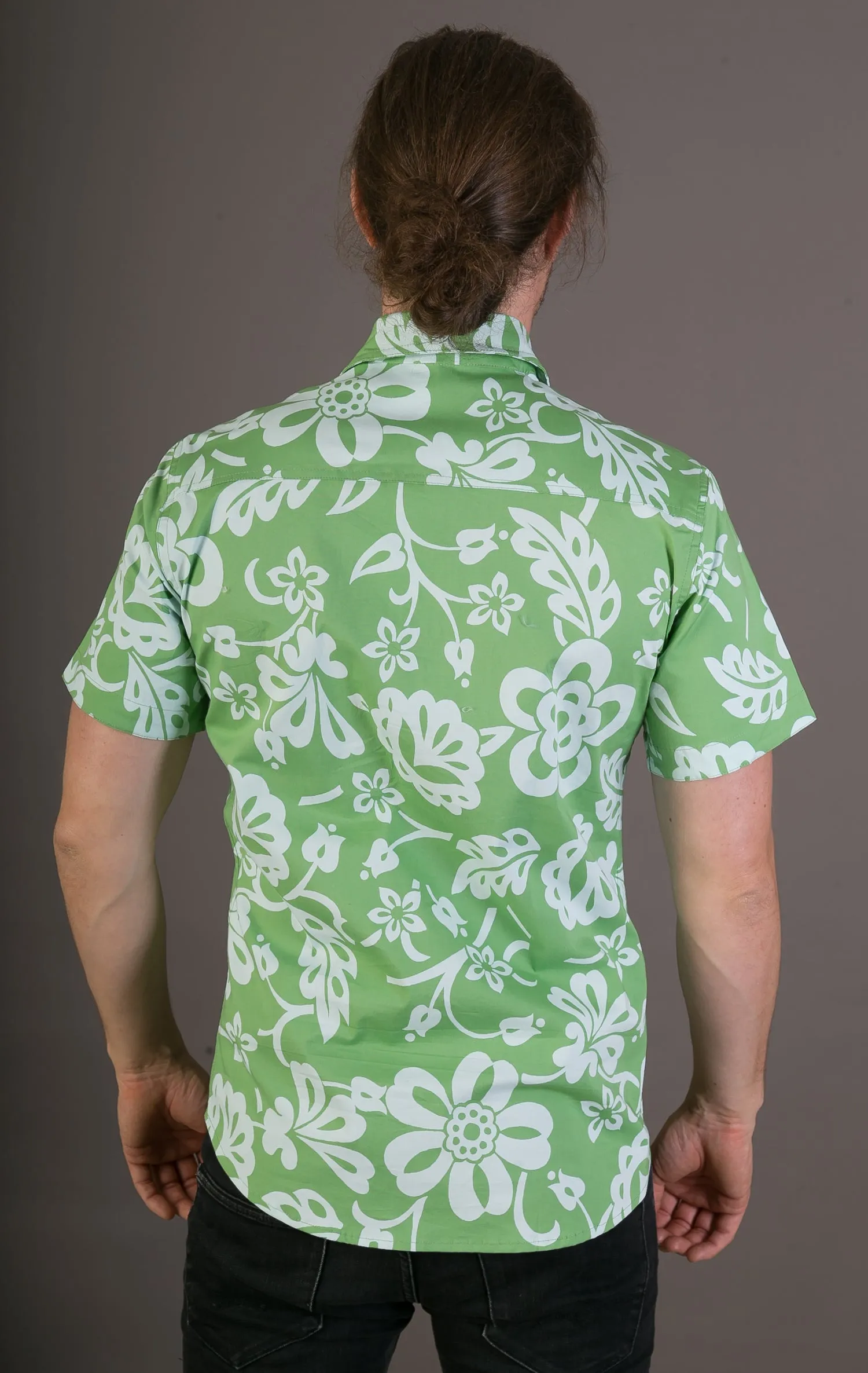 Green White Aloha Floral Print Cotton Slim and Regular Fit Mens Shirt Short Sleeve