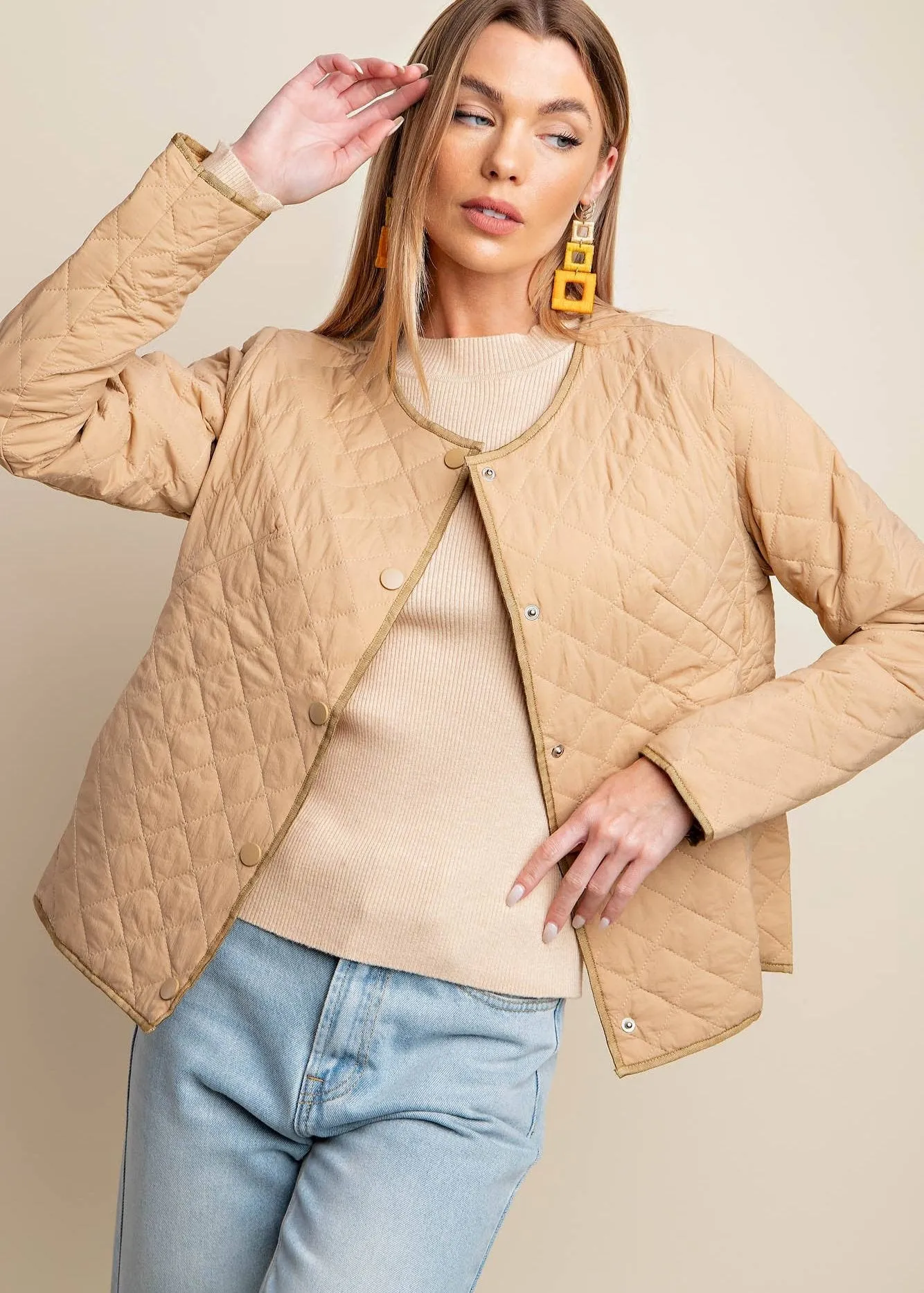 Lightweight Quilted Jacket in Taupe