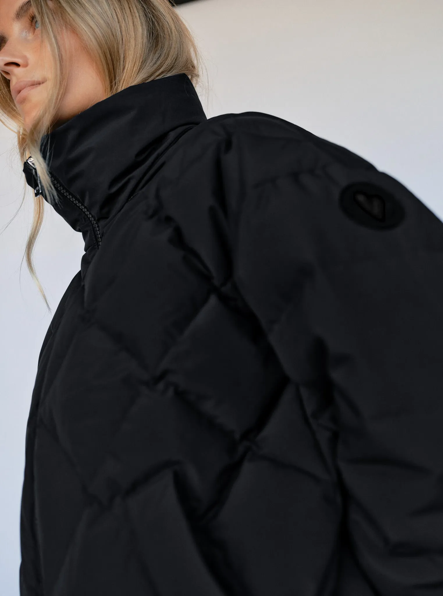 MMAhla Down Jacket